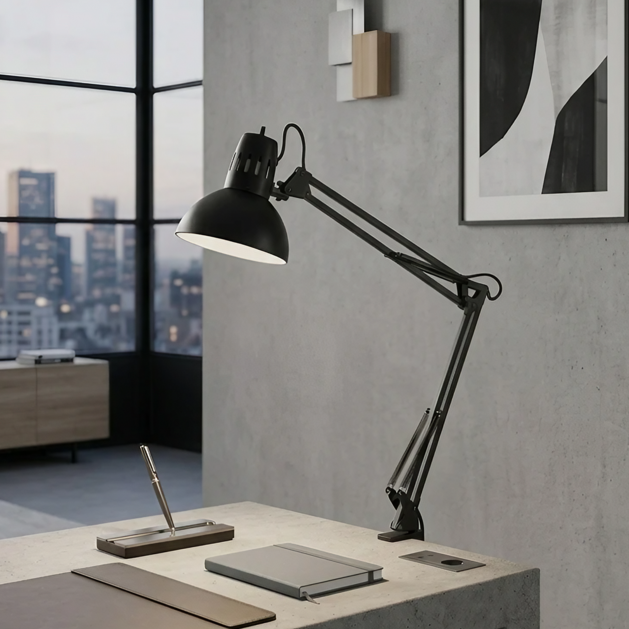 Multi-Joint Desk Lamp